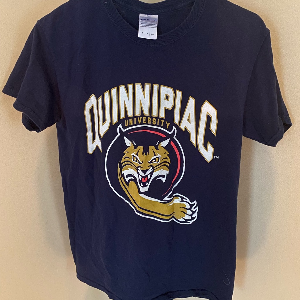 Size Small Navy Quinnipiac Tee